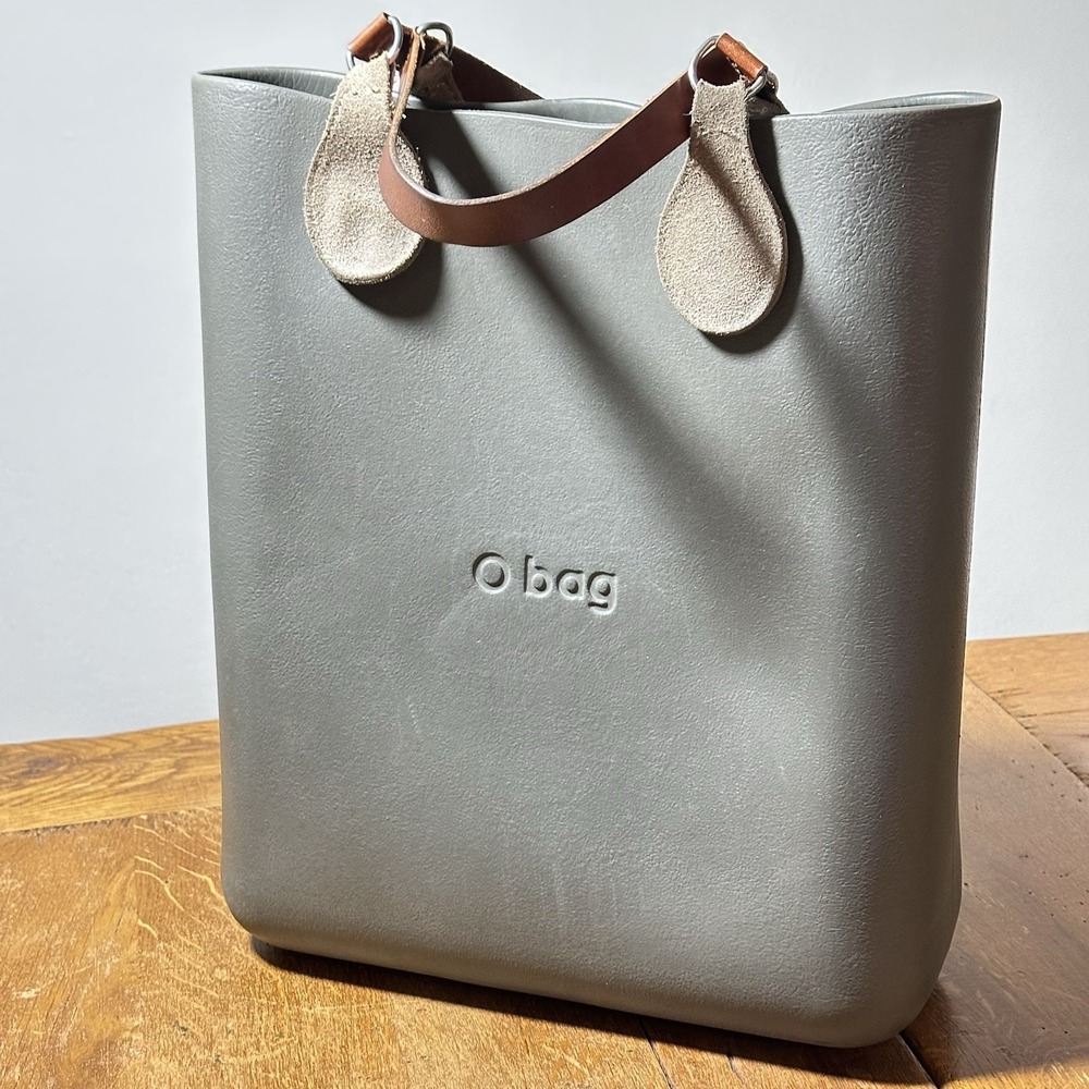O Bag Olive Green Tote Leather Handles & Black Zippered Inner Lining Two Pockets - Picture 3 of 6